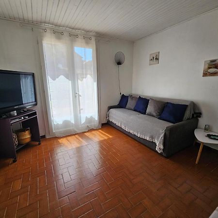 Appartamento Location saisonnière Coursan Esterno foto