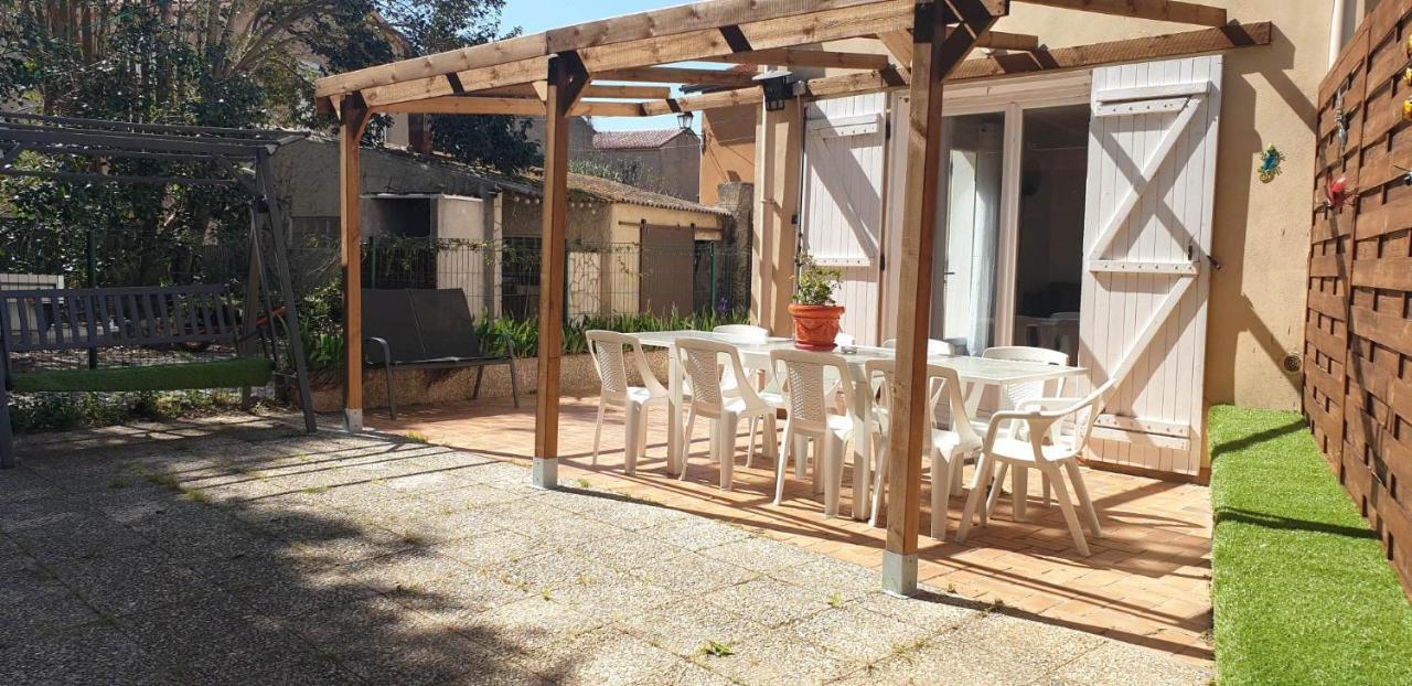 Appartamento Location saisonnière Coursan Esterno foto