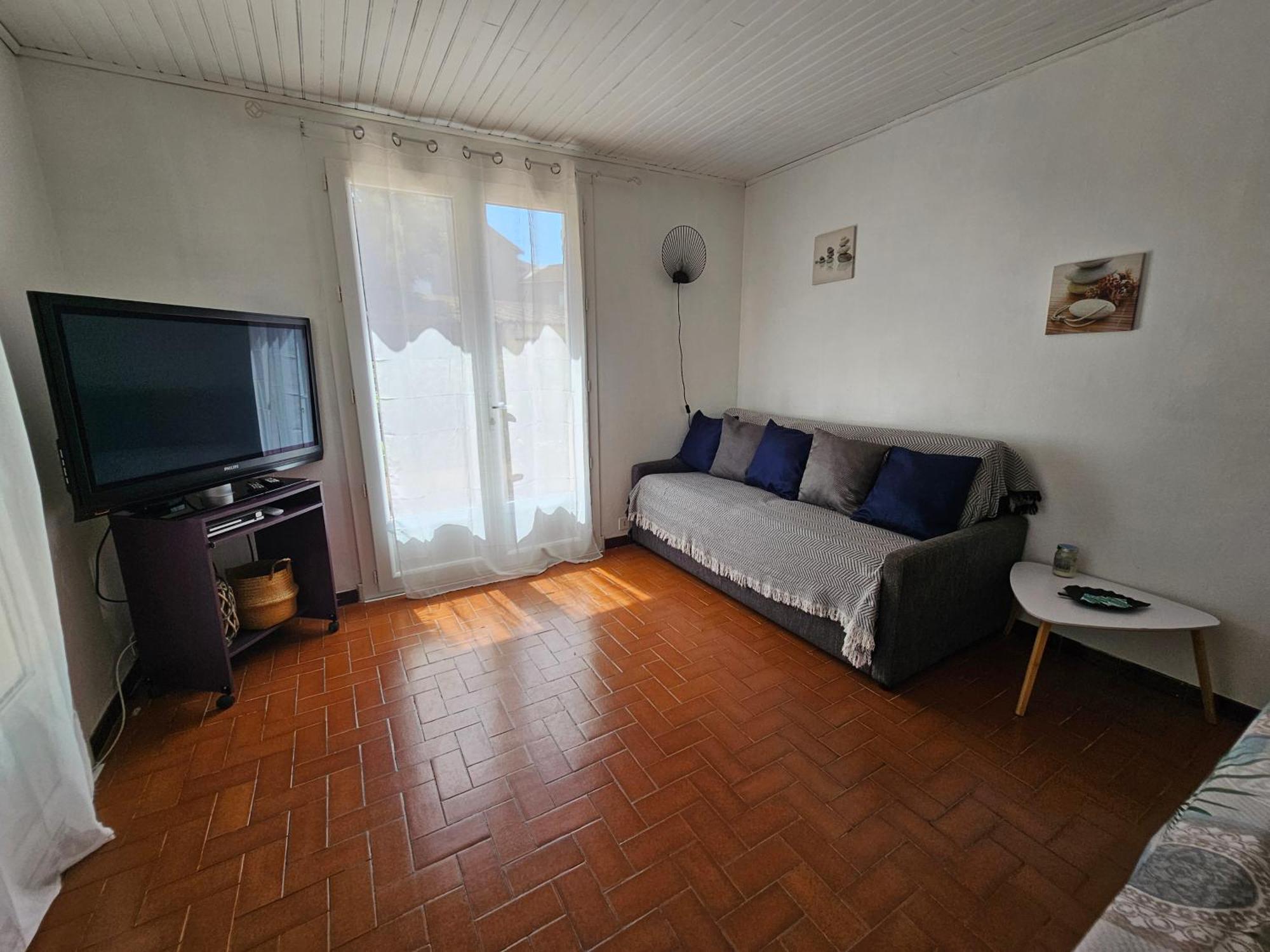 Appartamento Location saisonnière Coursan Esterno foto