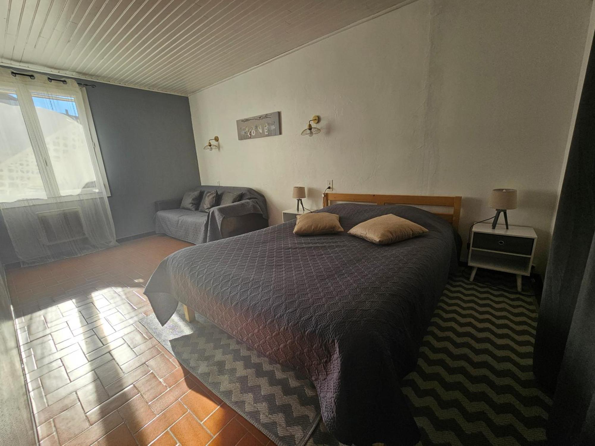 Appartamento Location saisonnière Coursan Esterno foto