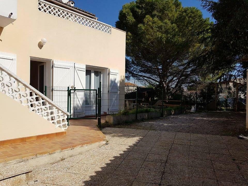 Appartamento Location saisonnière Coursan Esterno foto