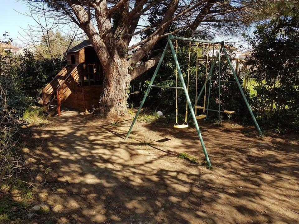 Appartamento Location saisonnière Coursan Esterno foto